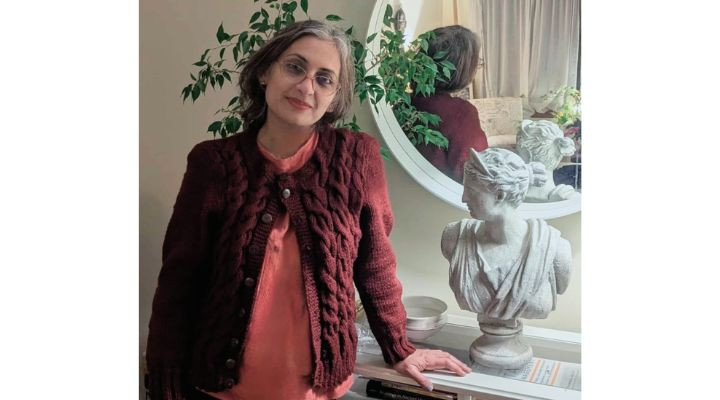 একটি সোয়েটার এবং মা’কে নিয়ে বিপাশার কথা